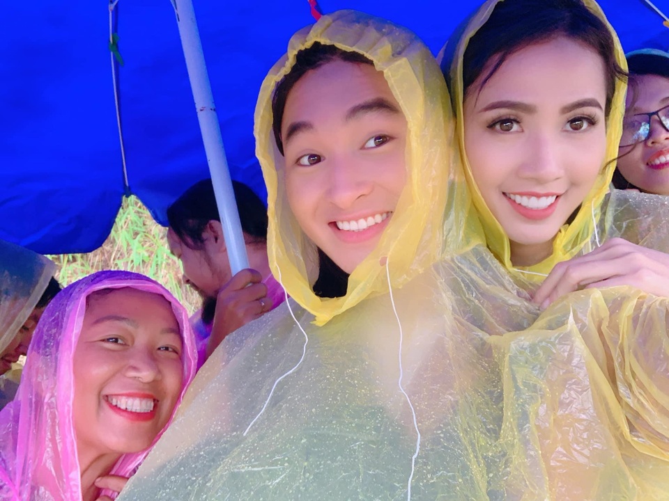 Con nuôi Minh Nhí yêu thầm đàn chị hơn 10 tuổi trong phim về nàng Kiều - 2 Con nuôi Minh Nhí yêu thầm đàn chị hơn 10 tuổi trong phim về nàng Kiều - 2