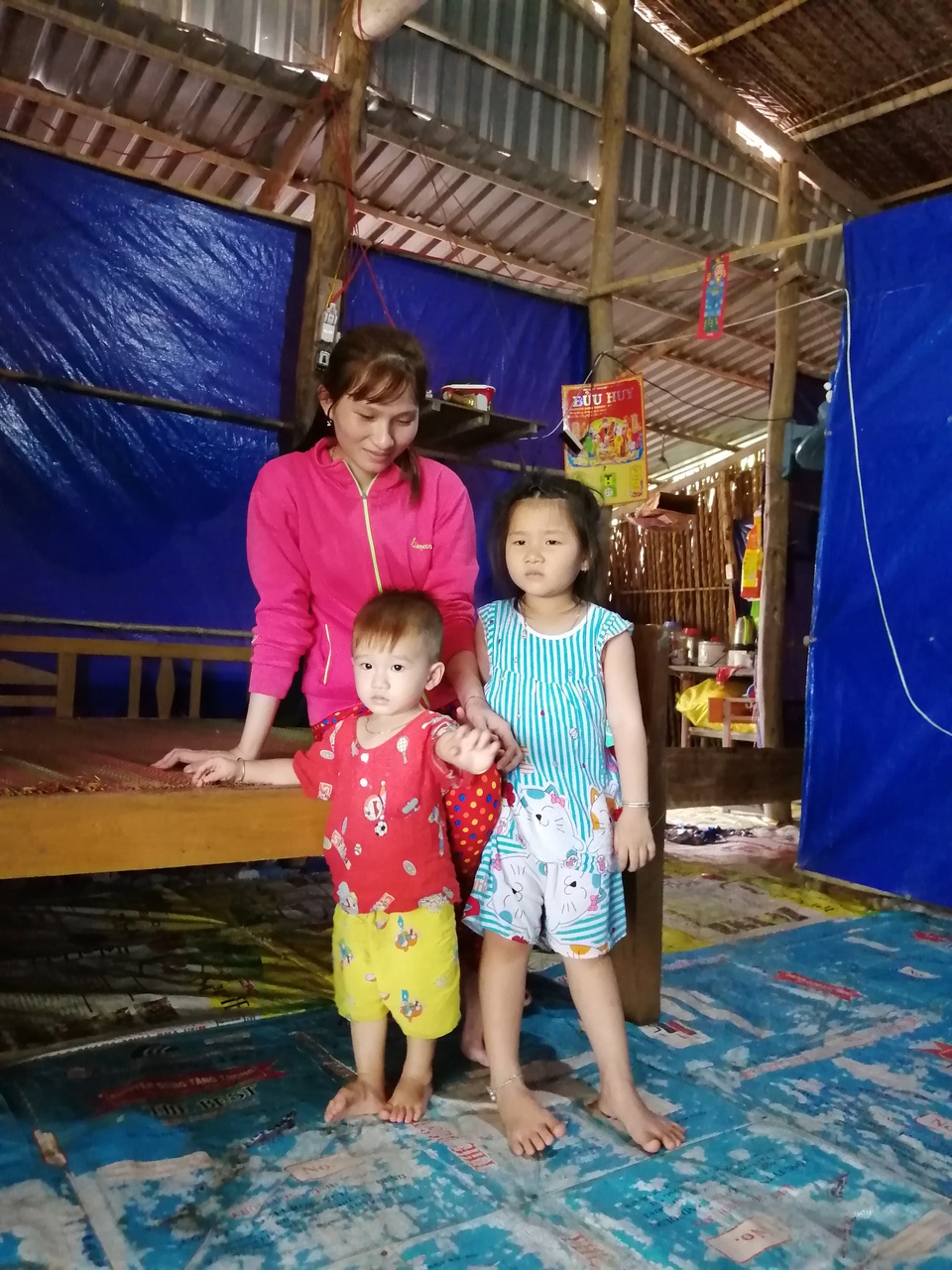 Bạn đọc Dân trí giúp đỡ, nhiều gia đình lần đầu đón Tết trong ngôi nhà mới khang trang - 2 Bạn đọc Dân trí giúp đỡ, nhiều gia đình lần đầu đón Tết trong ngôi nhà mới khang trang - 2