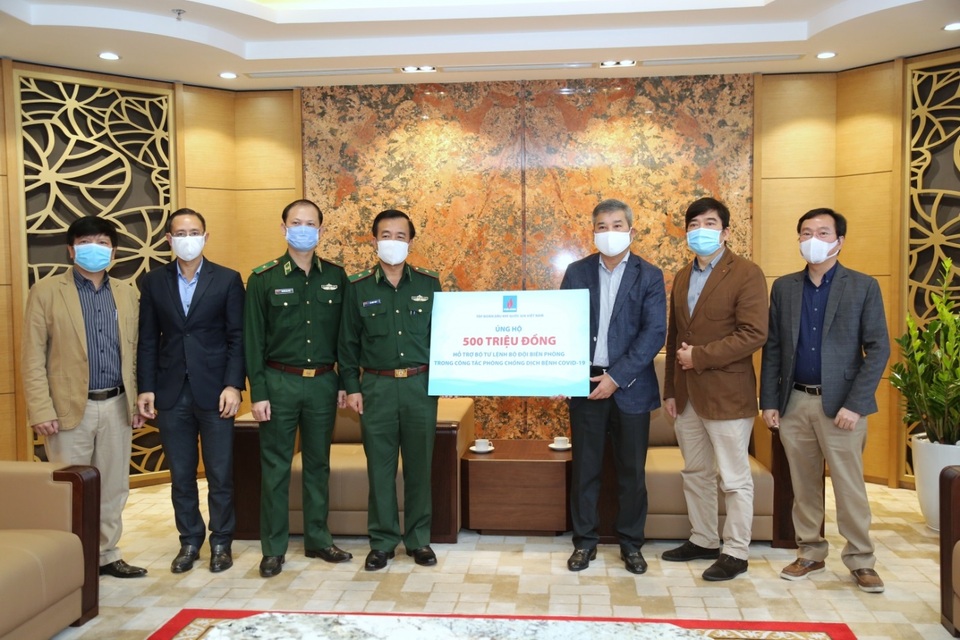 PETROVIETNAM: Chung sức cùng cộng đồng chống dịch - 4 PETROVIETNAM: Chung sức cùng cộng đồng chống dịch - 4