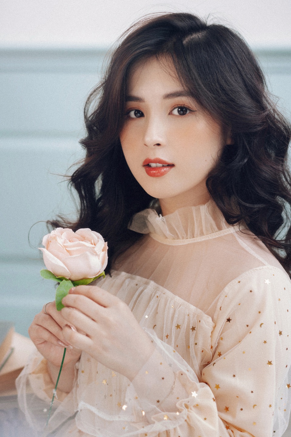 “Nancy phiên bản Việt” xinh như thiên thần dù đã bước sang tuổi 27 - 1 “Nancy phiên bản Việt” xinh như thiên thần dù đã bước sang tuổi 27 - 1