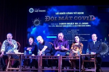 Sân khấu kịch lần đầu tiên dựng vở về đại dịch Covid-19