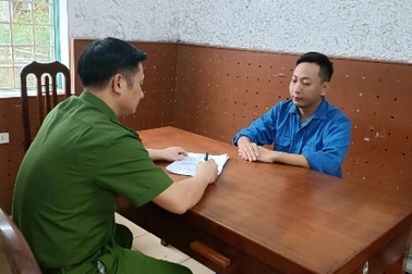 Khởi tố nguyên trưởng phòng công ty thiết bị điện chiếm đoạt hơn 7 tỷ đồng