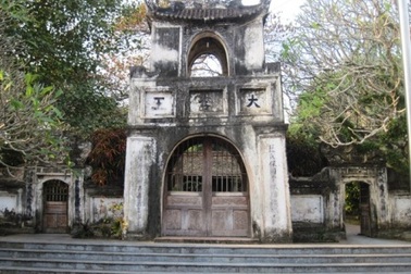 Những giai thoại kỳ bí quanh ngôi đền cổ thờ Thái úy Lý Thường Kiệt