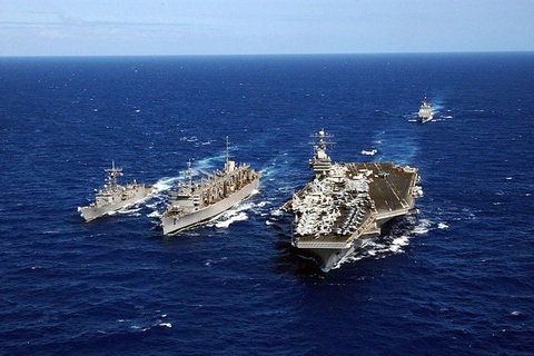 Tàu sân bay Mỹ nâng cao vị thế quốc phòng và vai trò quốc tế của Việt Nam
