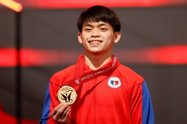Chủ nhà Campuchia ra quy định lạ lùng với nhà vô địch thế giới