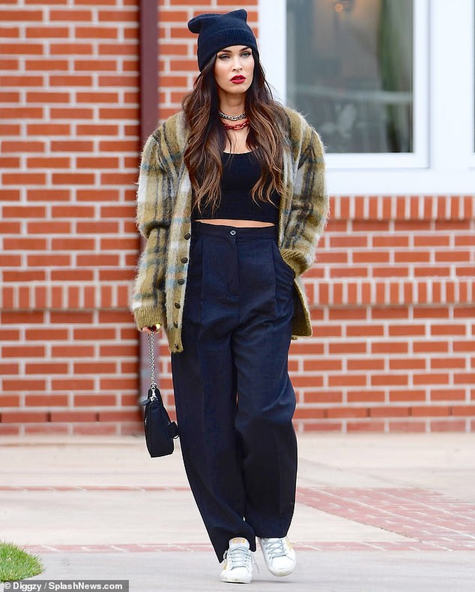 Megan Fox gợi cảm hơn từ khi yêu bồ trẻ - 5