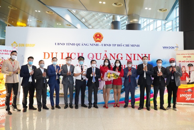 Vietjet "xông đất" sân bay Vân Đồn năm mới Tân Sửu - Ảnh 10. Vietjet "xông đất" sân bay Vân Đồn năm mới Tân Sửu - Ảnh 10.