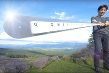 Chiếc bàn phím máy tính dài 1,65m với thiết kế siêu độc đáo