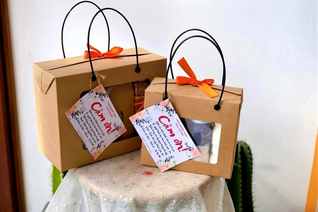 Gác 2 bằng đại học, cô gái chân lệch làm bánh ngọt lãi 50 triệu đồng/tháng - 3 Gác 2 bằng đại học, cô gái chân lệch làm bánh ngọt lãi 50 triệu đồng/tháng - 3