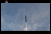 Triều Tiên công bố video phóng tên lửa qua Nhật Bản