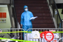 Hà Nội: Thêm 14 trường hợp dương tính SARS-CoV-2, có 2 ca bán hàng ở chợ