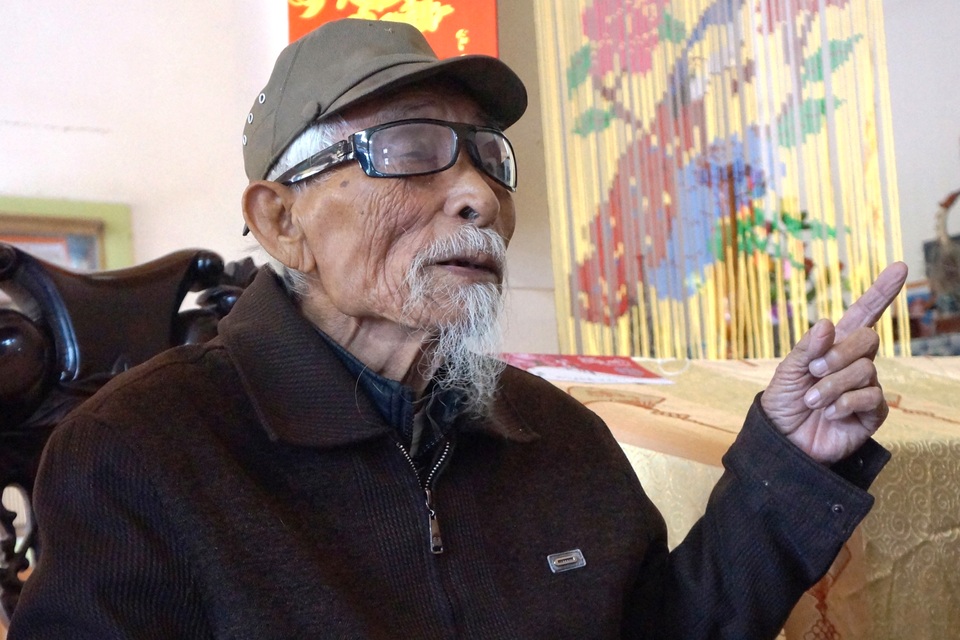 Người lính gần 100 tuổi kể về nhiệm vụ bảo vệ đại bàng trắng chở Bác Hồ - 1