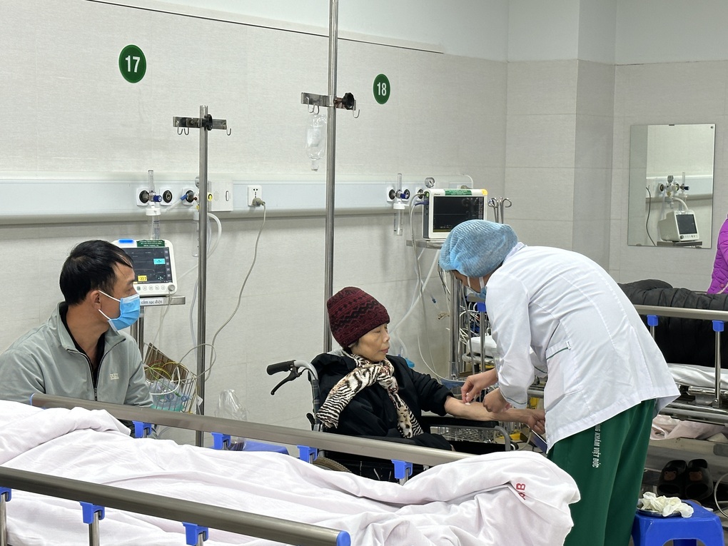 Bệnh viện Việt Đức: Tai nạn giao thông do bia rượu giảm mạnh - 7 Bệnh viện Việt Đức: Tai nạn giao thông do bia rượu giảm mạnh - 7