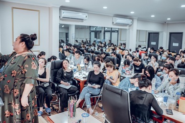 Master Thien Kim: Người mang cơ hội thay đổi cuộc sống cho hàng ngàn học viên