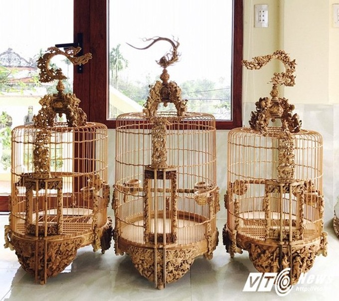 Thông thường một chiếc lồng có giá từ 5-25 triệu đồng.