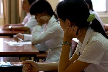 Giấy chứng nhận tốt nghiệp không dán ảnh có hợp lệ? 