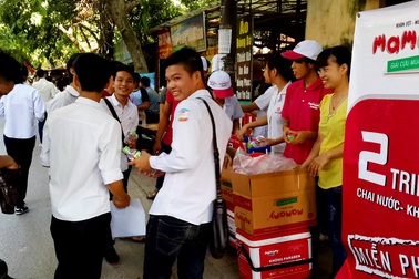 Mát lành món quà cho sĩ tử trước giờ vào thi