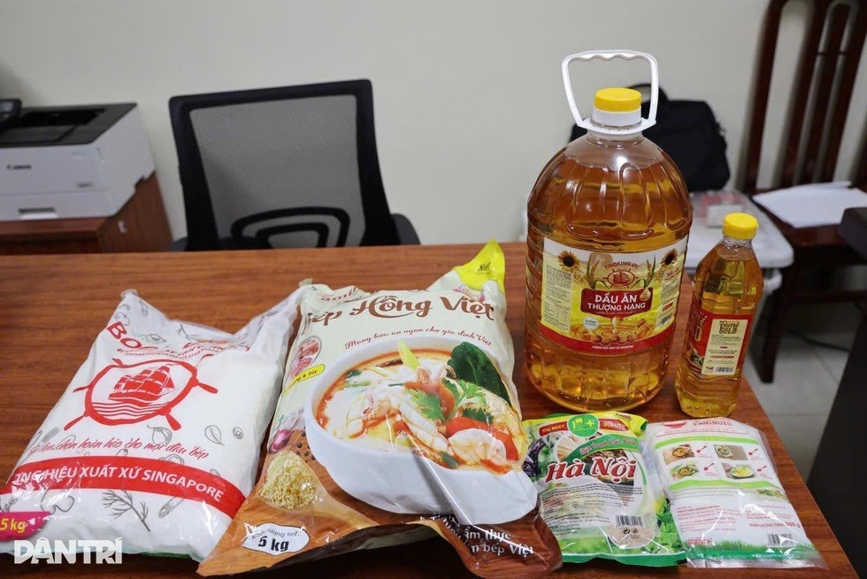 Hàng giả đổ bộ từ giường bệnh đến mâm cơm - 4 Hàng giả đổ bộ từ giường bệnh đến mâm cơm - 4