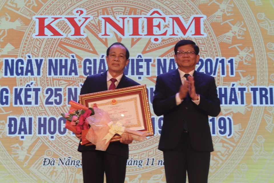Chủ tịch Đà Nẵng cam kết tích cực thúc đẩy dự án làng đại học - 1 Chủ tịch Đà Nẵng cam kết tích cực thúc đẩy dự án làng đại học - 1