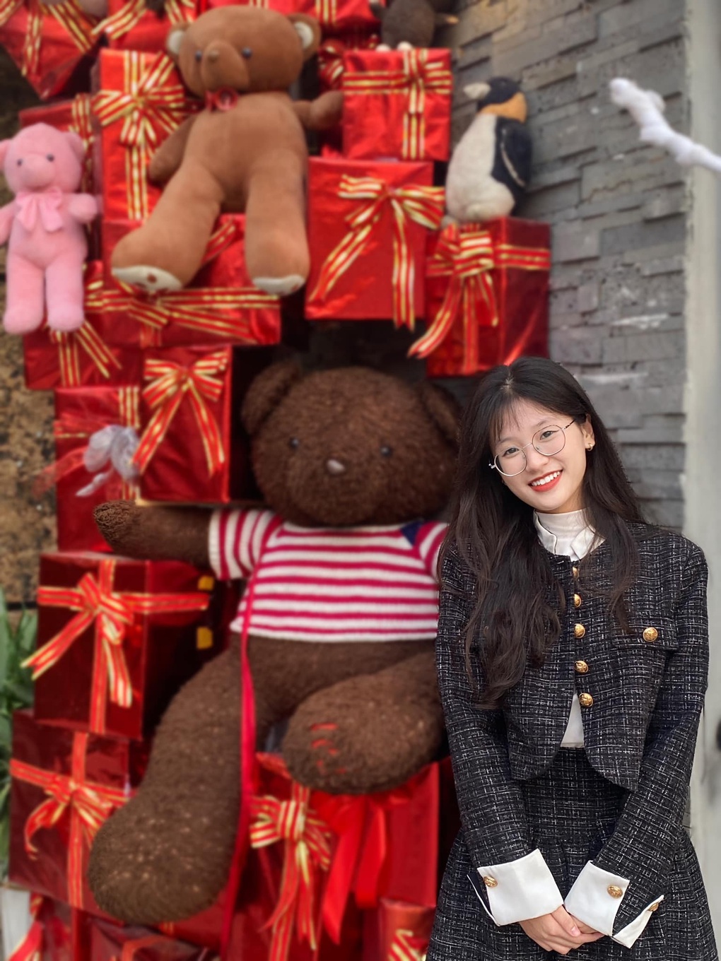 The truth about female students being forced to get married because of bad grades is causing a storm on social networks - 1 Sự thật nữ sinh bị ép cưới vì điểm kém đang gây bãomạng xã hội - 1