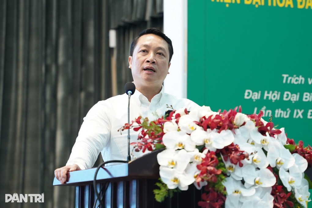 Vụ tiến sĩ siêu lừa dạy ở nhiều đại học: Các trường phải chịu trách nhiệm - 1 Vụ tiến sĩ siêu lừa dạy ở nhiều đại học: Các trường phải chịu trách nhiệm - 1