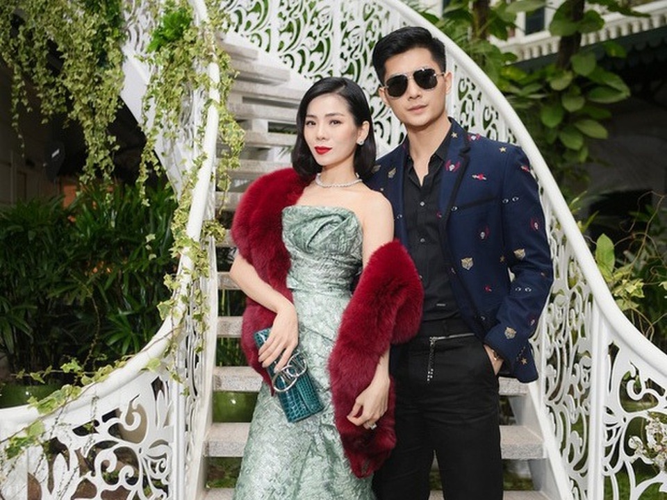 Những sao nữ Việt vướng tin đồn hẹn hò tình trẻ - 4 Những sao nữ Việt vướng tin đồn hẹn hò tình trẻ - 4