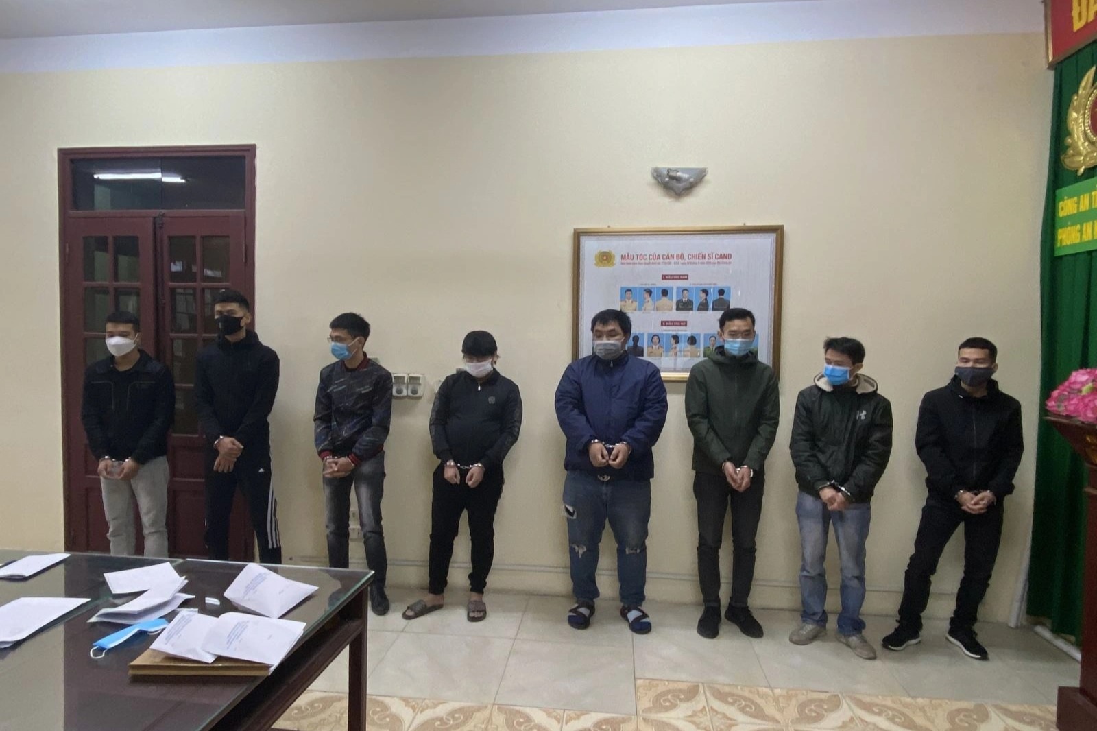 Khởi tố 17 đối tượng trong đường dây đánh bạc do Phan Sào Nam cầm đầu - 1