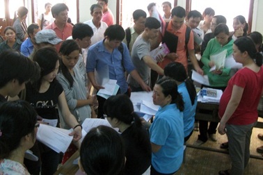 “Giải mã” hiện tượng cử nhân thất nghiệp, làm trái nghề 