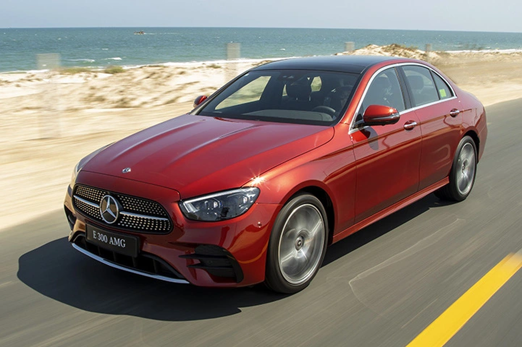 Mercedes-Benz E-Class 2024 có bản trục cơ sở dài, chiều lòng các ông chủ - 8 Mercedes-Benz E-Class 2024 có bản trục cơ sở dài, chiều lòng các ông chủ - 8