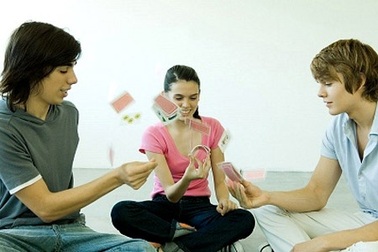 Những tật xấu ngày Tết của bạn trẻ