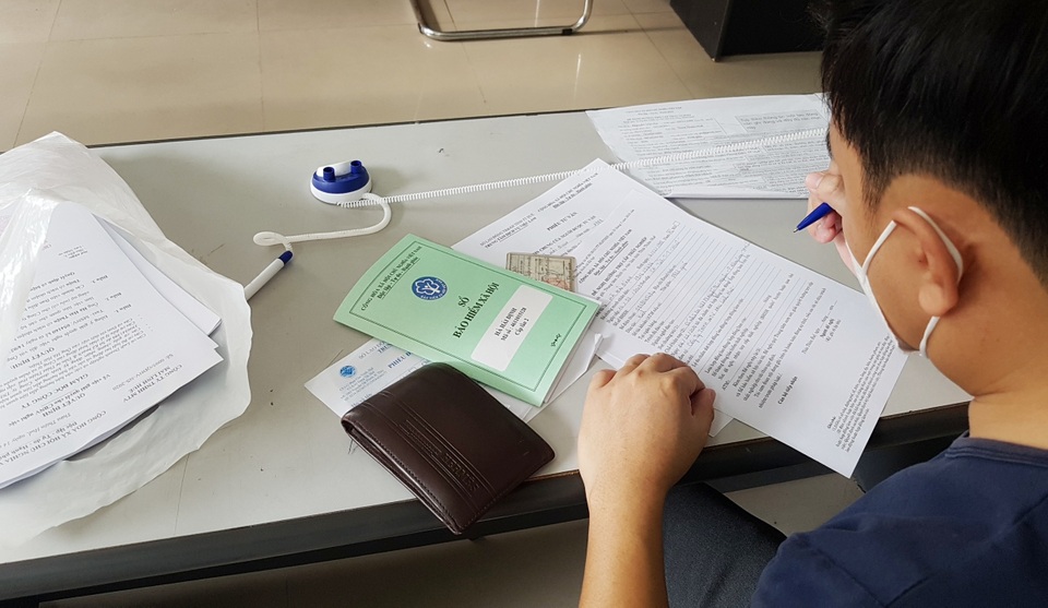 Chưa bao giờ người đăng ký hưởng trợ cấp thất nghiệp lại đông như vậy... - 5 Chưa bao giờ người đăng ký hưởng trợ cấp thất nghiệp lại đông như vậy... - 5