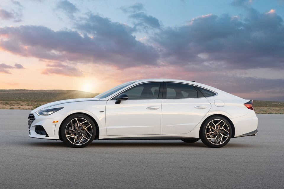 Hyundai Sonata 2021 có thêm phiên bản tính năng vận hành cao N-Line - 9 Hyundai Sonata 2021 có thêm phiên bản tính năng vận hành cao N-Line - 9