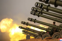 Hàn Quốc nghi Triều Tiên chuyển 6.700 container đạn pháo cho Nga