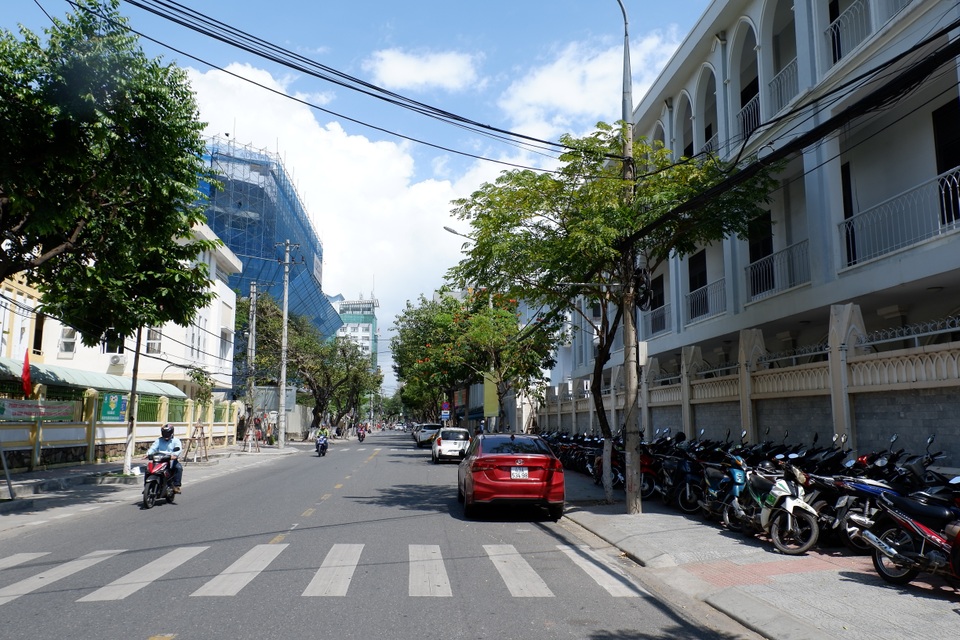 “Phố Hàn Quốc” ở Đà Nẵng đìu hiu, vắng khách - 1 “Phố Hàn Quốc” ở Đà Nẵng đìu hiu, vắng khách - 1