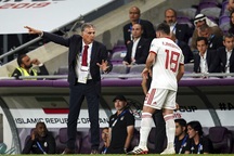 Chia tay HLV Queiroz, đội tuyển Iran nhắm Zidane và Mourinho để thay thế