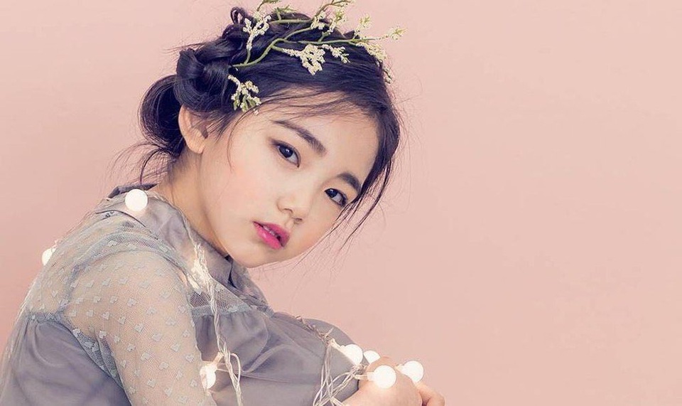 Mẫu “nhí” xinh đẹp nhất xứ Hàn đối mặt với chứng dậy thì sớm - 12 Mẫu “nhí” xinh đẹp nhất xứ Hàn đối mặt với chứng dậy thì sớm - 12