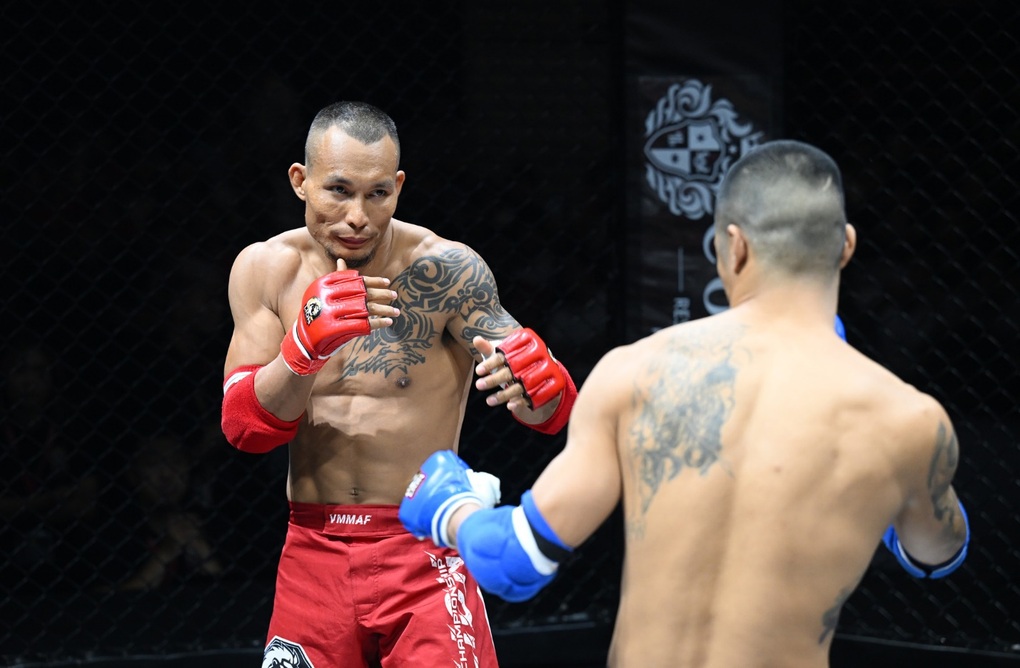 Võ sĩ Việt kiều tiết lộ chiêu hạ đối thủ ở chung kết MMA Championship - 2 Võ sĩ Việt kiều tiết lộ chiêu hạ đối thủ ở chung kết MMA Championship - 2