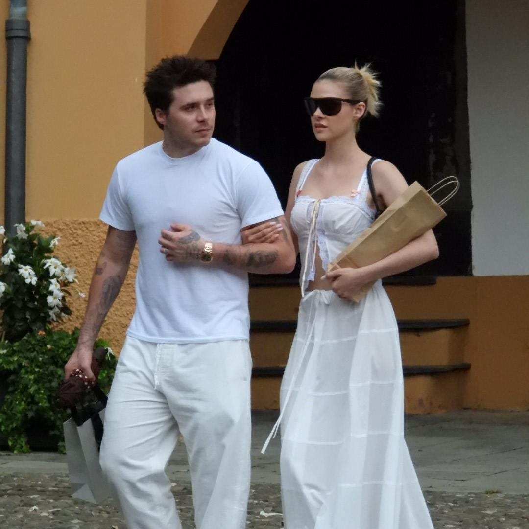 Brooklyn Beckham cắt đứt với gia đình, phớt lờ tâm thư hàn gắn của mẹ - 2