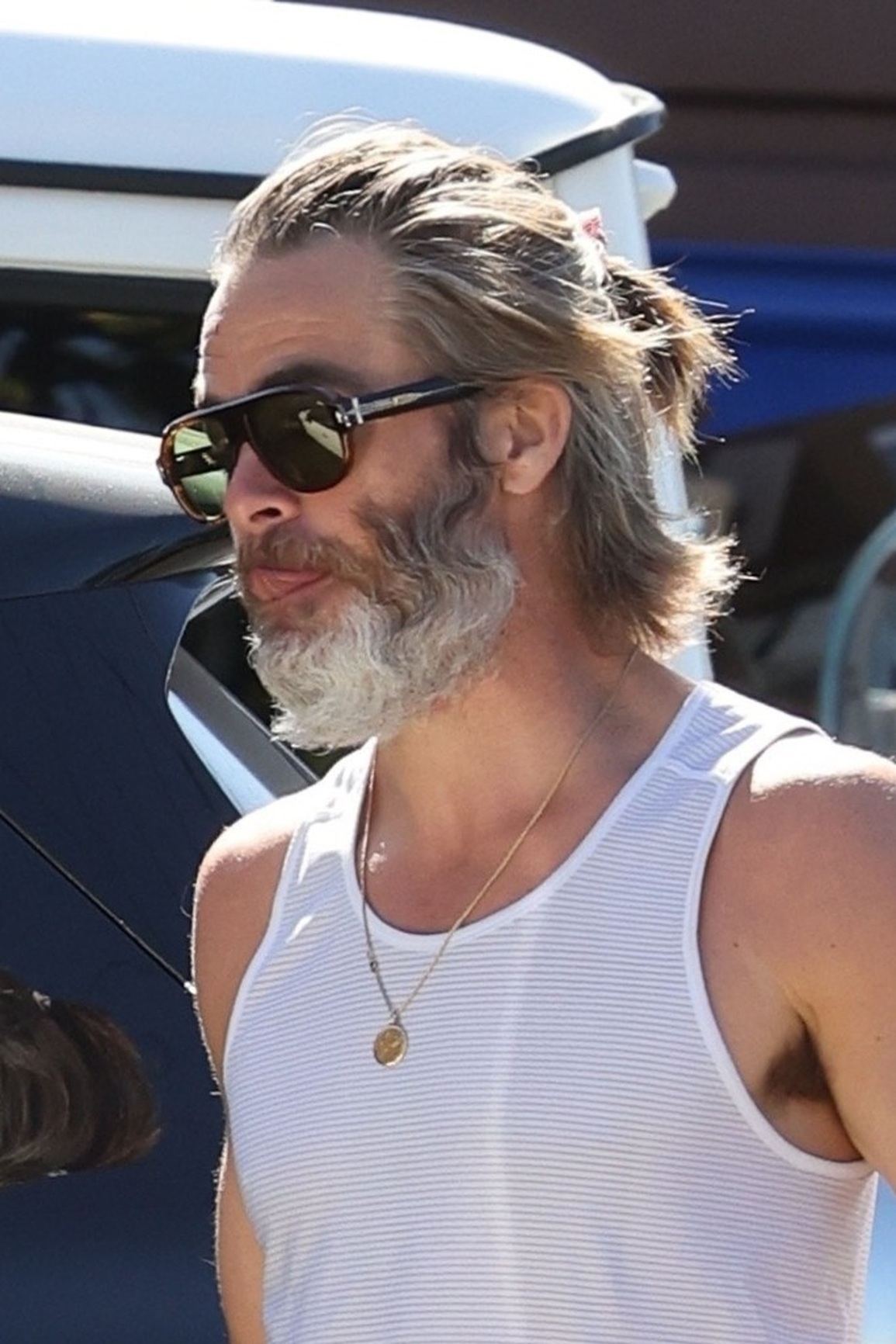 Không nhận ra tài tử 41 tuổi Chris Pine - 1 Không nhận ra tài tử 41 tuổi Chris Pine - 1