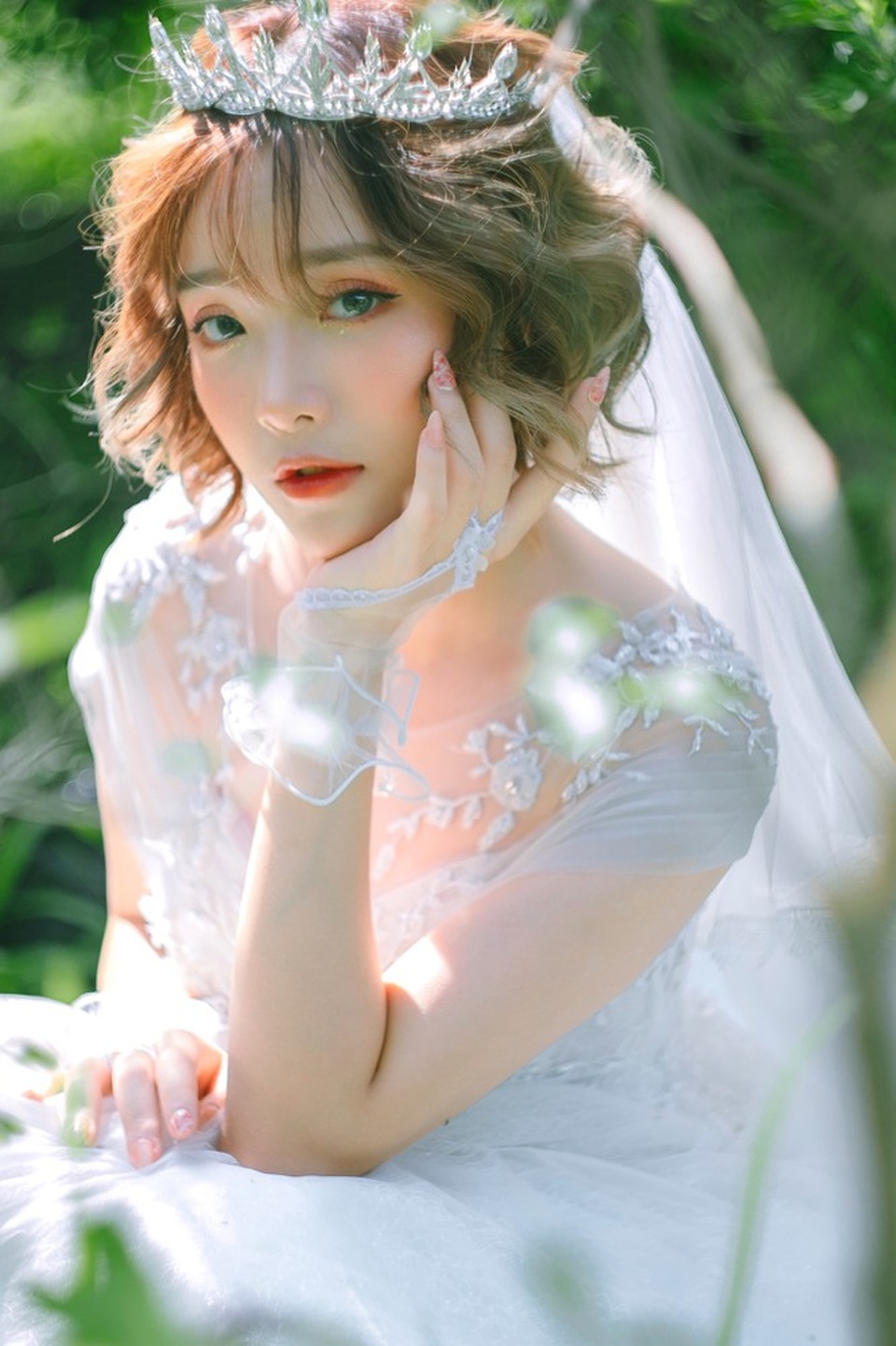 Những màn phù phép của nàng mẫu ảnh đa tài - 4 Những màn phù phép của nàng mẫu ảnh đa tài - 4