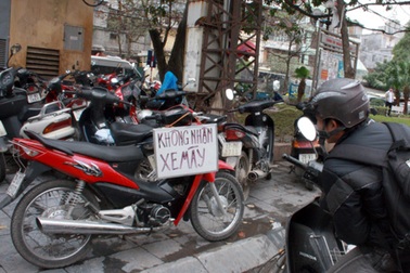 Hà Nội yêu cầu làm rõ vì sao “treo” dự án điểm đỗ xe