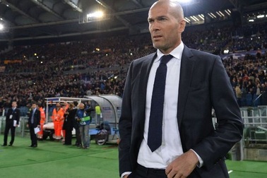 Đại chiến Real Madrid-Barcelona: Chân mệnh thiên tử của Zidane
