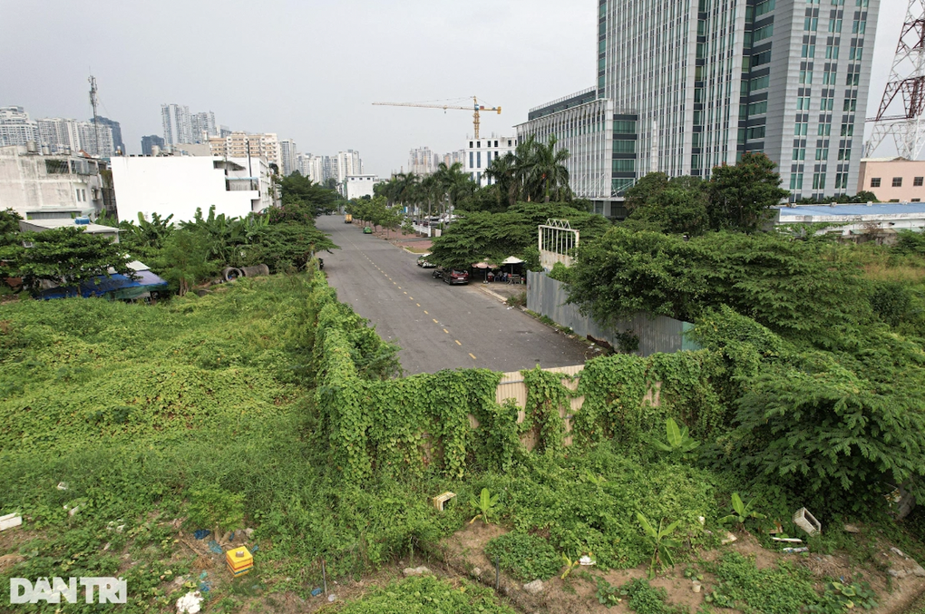 Loạt ông lớn bất động sản nợ thuế hàng nghìn tỷ đồng - 1 Loạt ông lớn bất động sản nợ thuế hàng nghìn tỷ đồng - 1