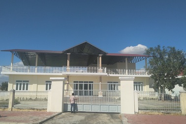 Gia Lai: Chi 3,8 tỷ xây nhà ăn cho cán bộ rồi… nằm “đắp chiếu”