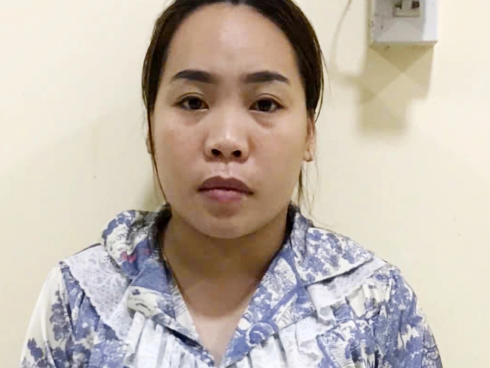 Couple and their underlings were prosecuted for electrocuting and locking up borrowers - 2 Chích điện rồi nhốt người vay tiền, cặp vợ chồng và đàn em bị khởi tố - 2