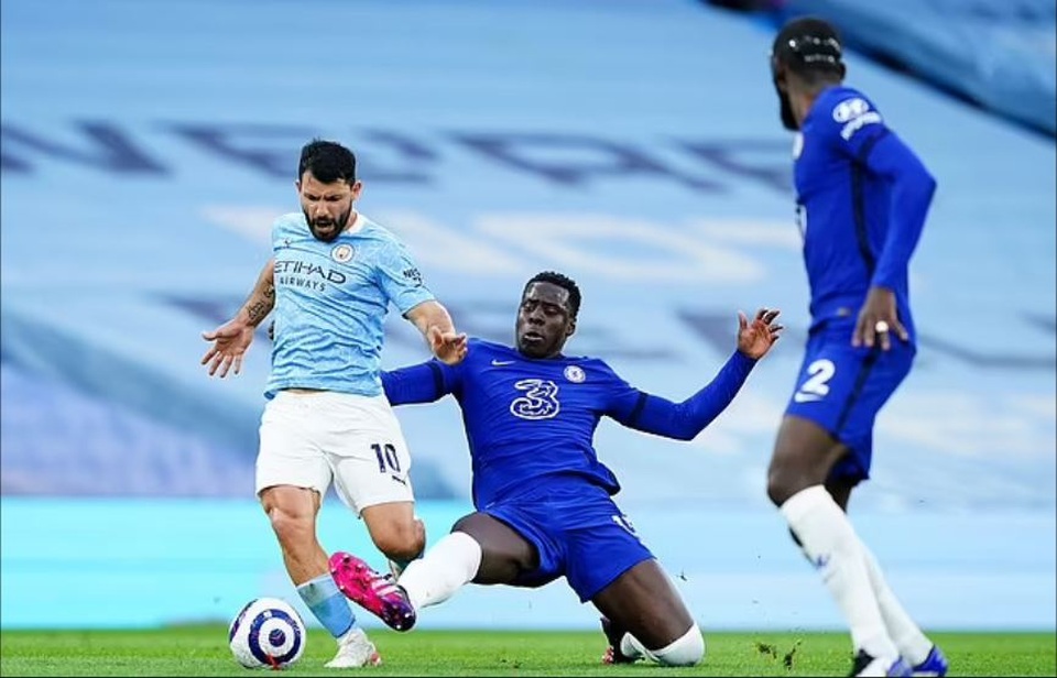 Trận chung kết Champions League bất ngờ đổi địa điểm thi đấu - 2 Trận chung kết Champions League bất ngờ đổi địa điểm thi đấu - 2
