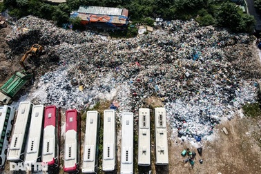 Hà Nội cần xử lý ngay "núi rác thải" ở quận Cầu Giấy