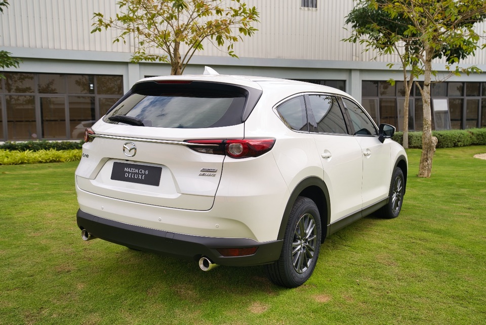 Có gì trên SUV 7 chỗ tầm giá 1 tỷ Mazda CX-8 Deluxe? - 2 Có gì trên SUV 7 chỗ tầm giá 1 tỷ Mazda CX-8 Deluxe? - 2