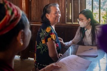 Vượt dốc biên cương, tư vấn sức khỏe miễn phí tại miền cao xứ Nghệ