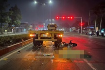 Nam công nhân nghi bị rượt đuổi, tông đuôi xe đầu kéo tử vong ở Bình Dương